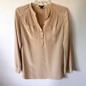 Ann Taylor 100% Silk Blouse 2P Beige Roll Tab Utility Quiet Luxury Career Top